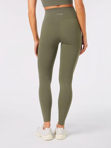 YO-GAYA Skinny Leggings in Green
