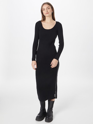 Calvin Klein Regular Knitted dress in Black: front