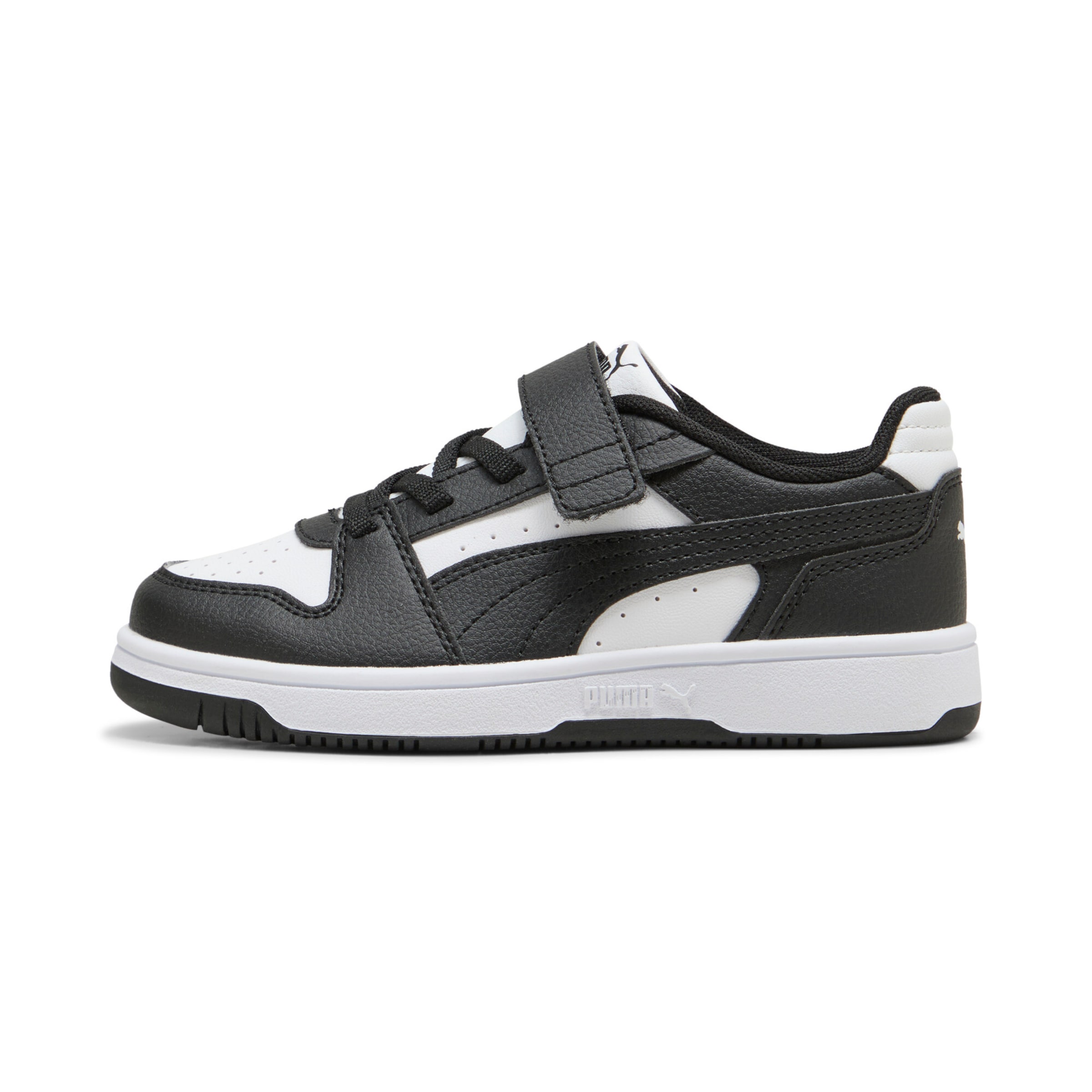 PUMA Sneakers in 28 in Black / White, Item view