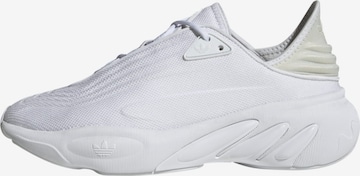 Sneaker low 'Adifom Sltn' de la ADIDAS ORIGINALS pe alb: față