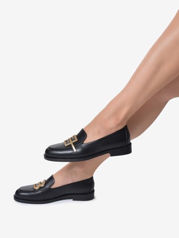 Baldinini Classic Flats in Black: front