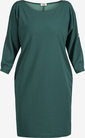 Robe de cocktail Karko en vert : devant