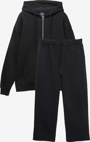 Pull&Bear Joggingová souprava – černá: přední strana