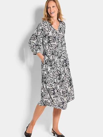 Robe Goldner en noir : devant