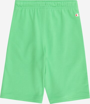 regular Pantaloni di Champion Authentic Athletic Apparel in verde