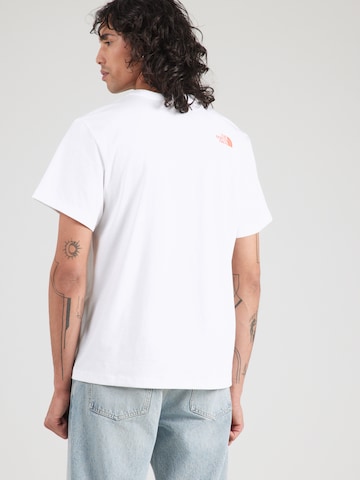 T-Shirt 'MOUNTAIN PLAY' THE NORTH FACE en blanc