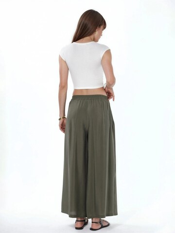 Wide leg Pantaloni di Hiccup in verde