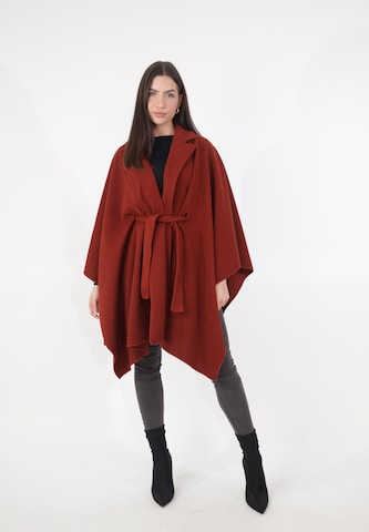 Elara Cape in Rot