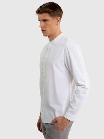 Coupe regular Chemise ' JANER ' BIG STAR en blanc