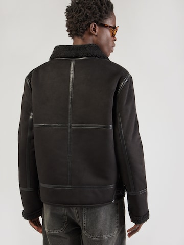 Veste mi-saison 'Donte' Mauritius en noir