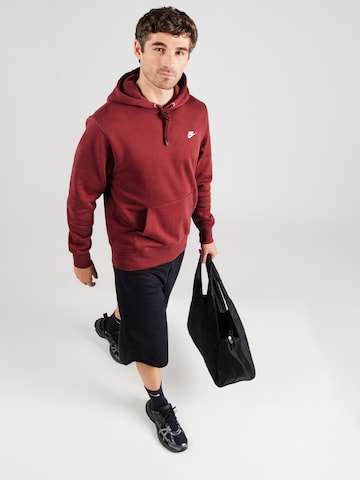 Sweat-shirt 'CLUB' Nike Sportswear en rouge