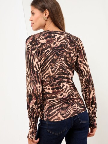 Lipsy Sweater in Brown