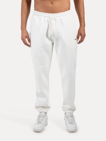Effilé Pantalon Smilodox en beige : devant