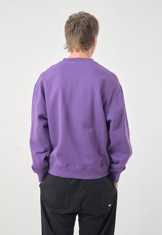 Cleptomanicx Sweatshirt in Lila
