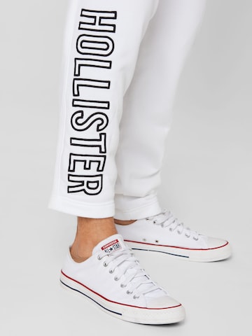 regular Pantaloni di HOLLISTER in bianco