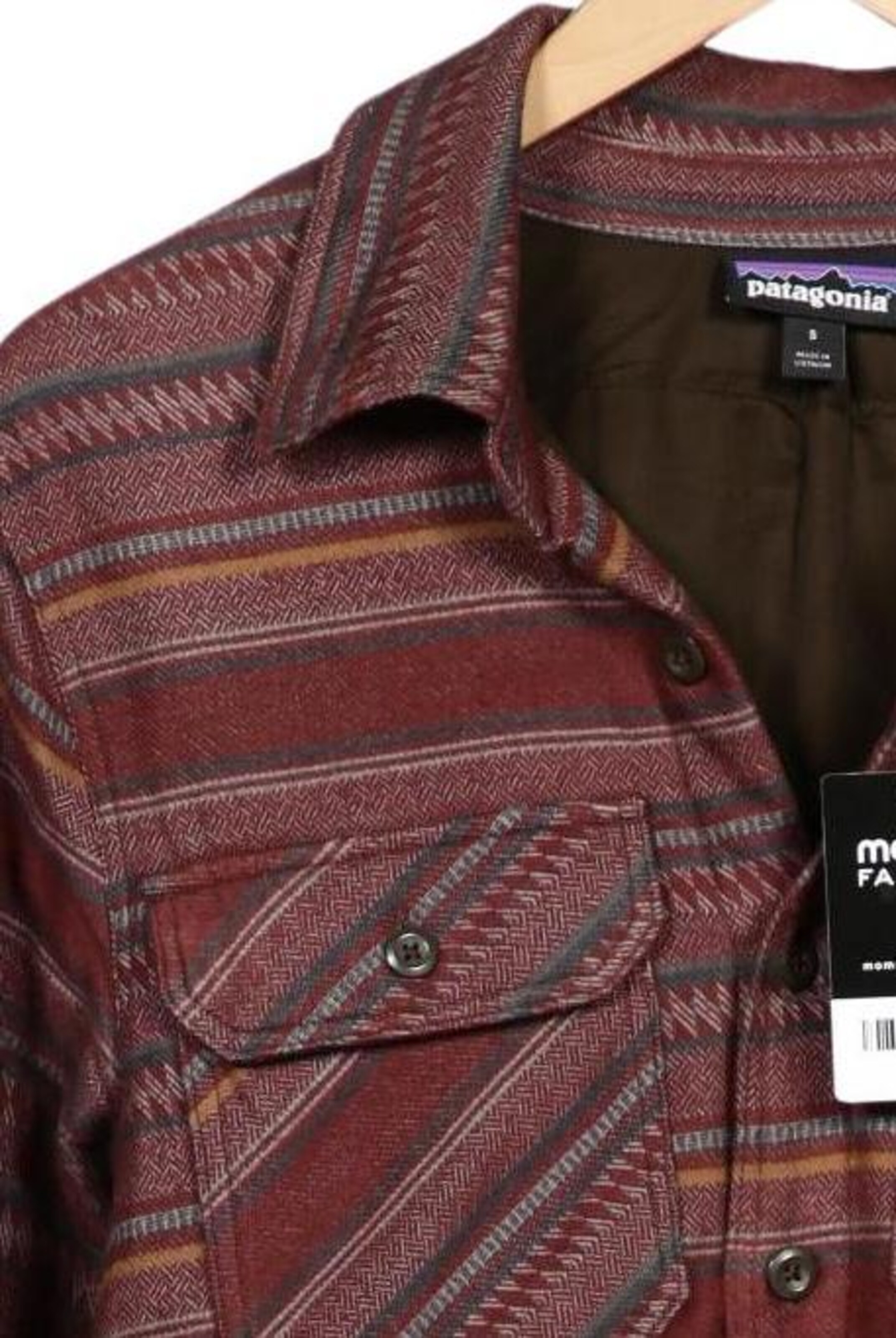 PATAGONIA Jacket & Coat in S in Brown