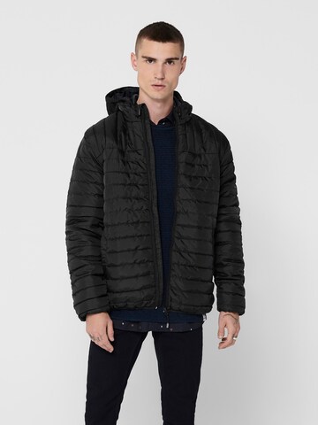 Coupe regular Veste mi-saison 'Paul' Only & Sons en noir : devant