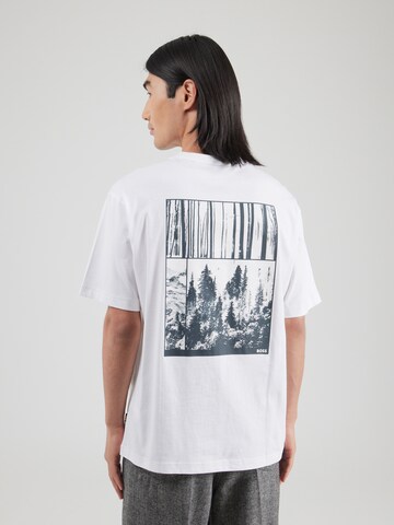 BOSS T-shirt 'Galaxy' i vit: framsida