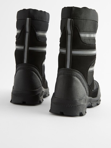 Next Snowboots in Schwarz