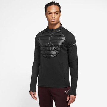 NIKE Funktionsshirt in Schwarz: Vorderseite