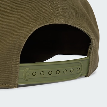 ADIDAS ORIGINALS Cap in Green