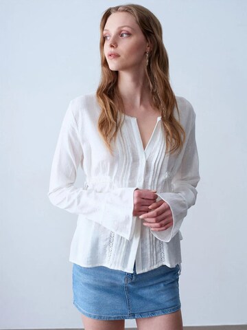 Dilvin Blouse in White