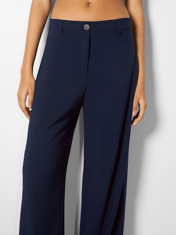 Bershka Wide leg Pleated Pants in Blue