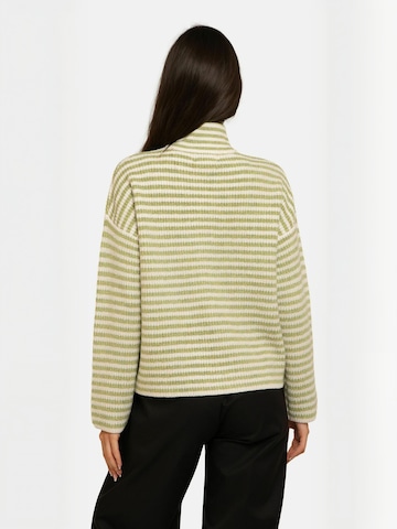 Liberte Essentiel - Cárdigan ' SARA ' en verde: atrás