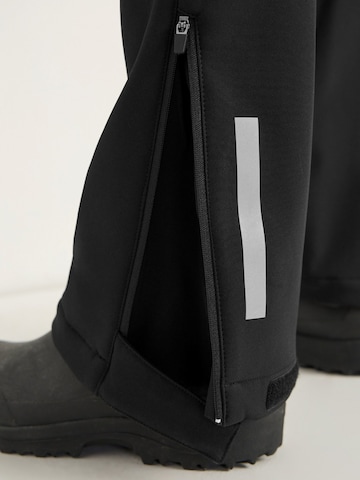 Regular Pantalon fonctionnel Cellbes of Sweden en noir