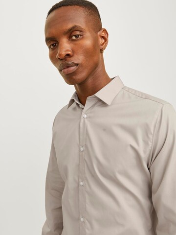 JACK & JONES Slim fit Overhemd 'JJJoe' in Beige