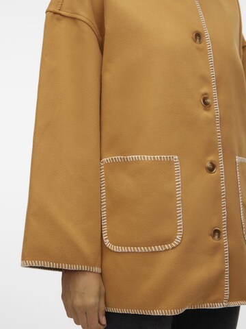 VERO MODA Tussenjas in Geel