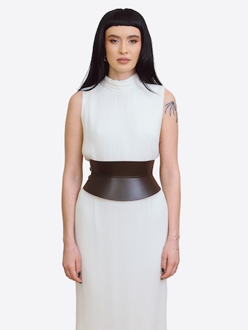 Haute Cuir Riem 'Rounded Hourglass Corset Belt' in Bruin: voorkant