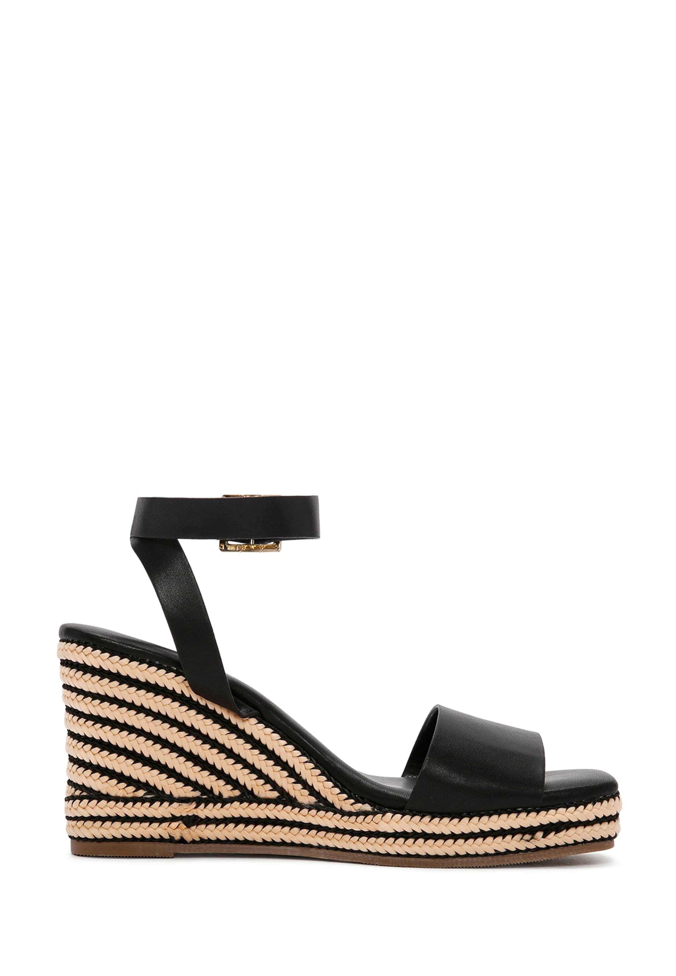 Derimod Sandals in Schwarz