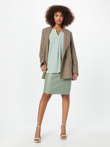ABOUT YOU Blouse 'Emmi' in Groen
