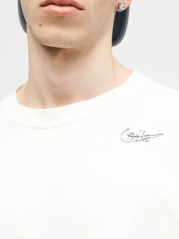 Tricou de la Nike Sportswear pe bej