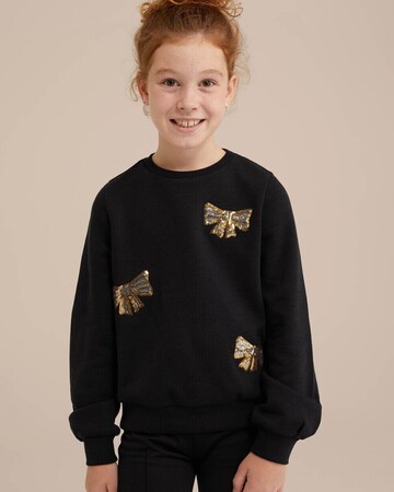 WE Fashion Sweatshirt in Black: front