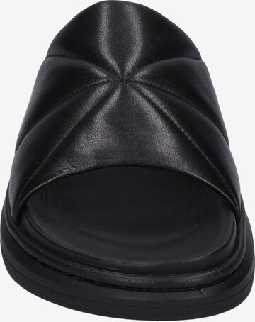 GERRY WEBER Mules 'Aversa 02' in Black