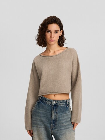 Bershka Sweater in Beige: front