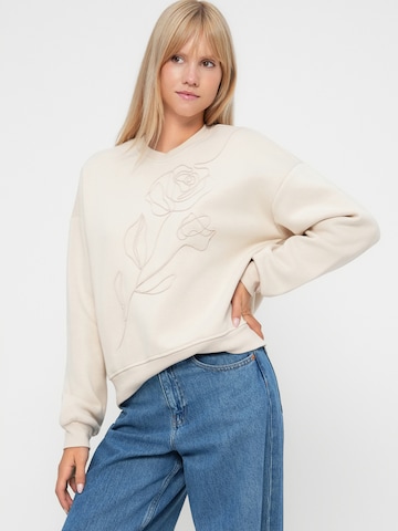 ONLY Sweatshirt 'ONLELISANNA' in Beige