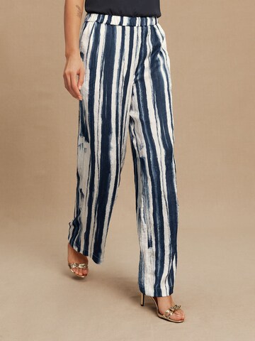 Next Широкий Штаны в Синий: спереди