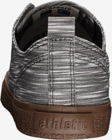 Ethletic Sneaker in Grau