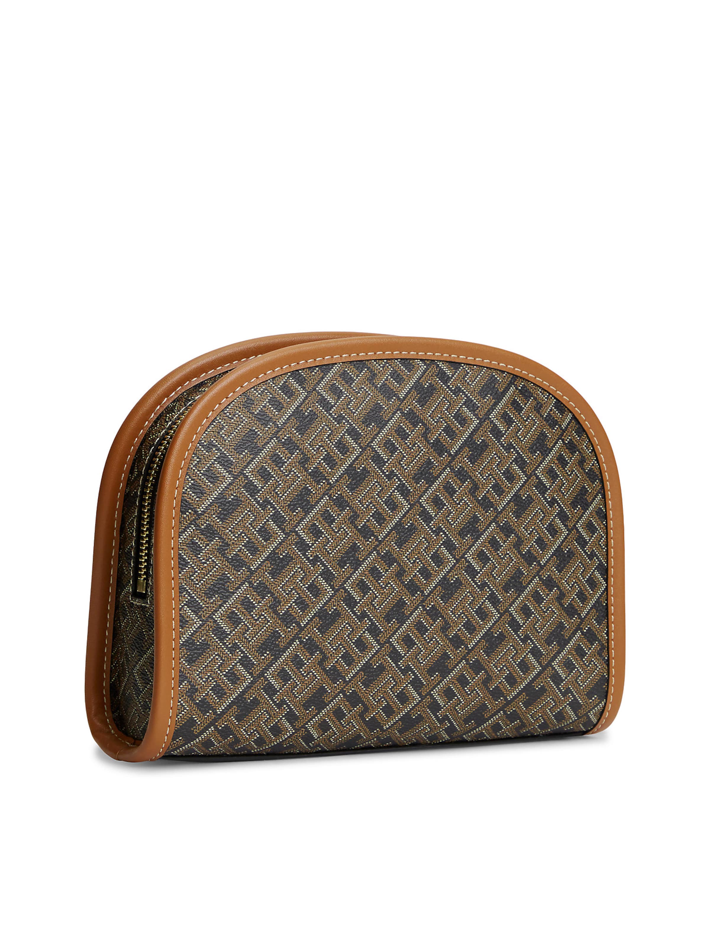 TOMMY HILFIGER Laundry Bag in Brown