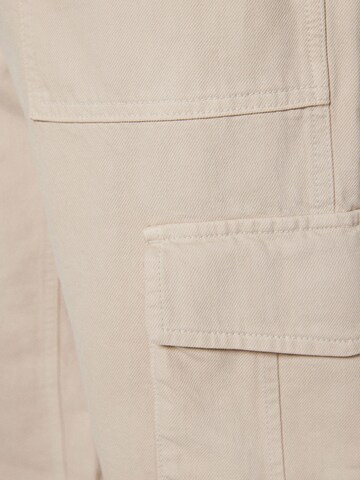 Bershka Regular Cargo trousers in Beige