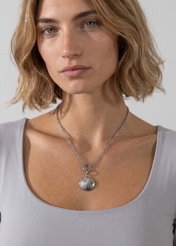 PURELEI Anhänger 'Seashell' in Silber: Vorderseite
