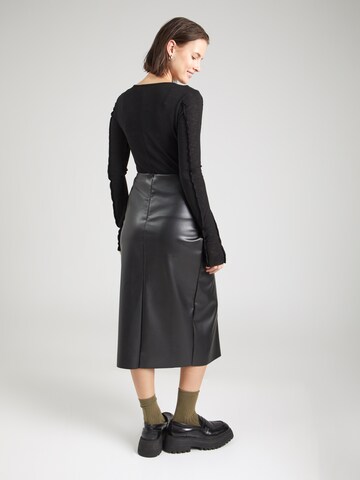 Gonna 'Willow Skirt' di ABOUT YOU in nero