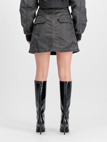 ALPHA INDUSTRIES Rock in Grau
