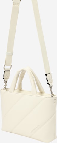 Calvin Klein Jeans Ročna torbica | bela barva