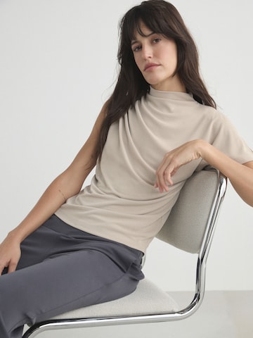 Maglietta di Next in beige