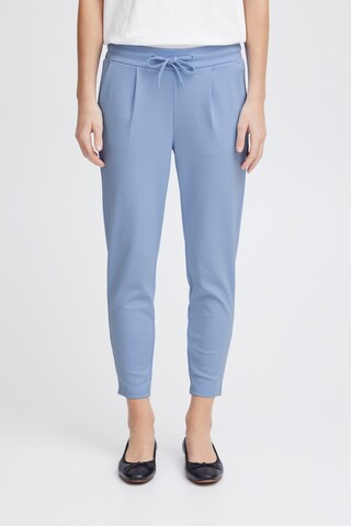 Slimfit Pantaloni con pieghe 'KATE' di ICHI in blu: frontale
