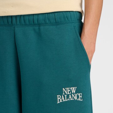 Baggy Pantalon de sport 'Trackside Fleece Barrel Pant' new balance en vert